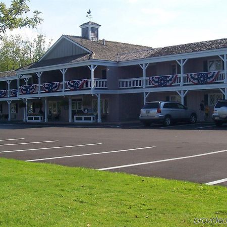 Webbs Year Round Resort Chautauqua Exterior foto